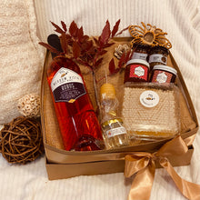 Load image into Gallery viewer, Home for the Holidays Gift Box