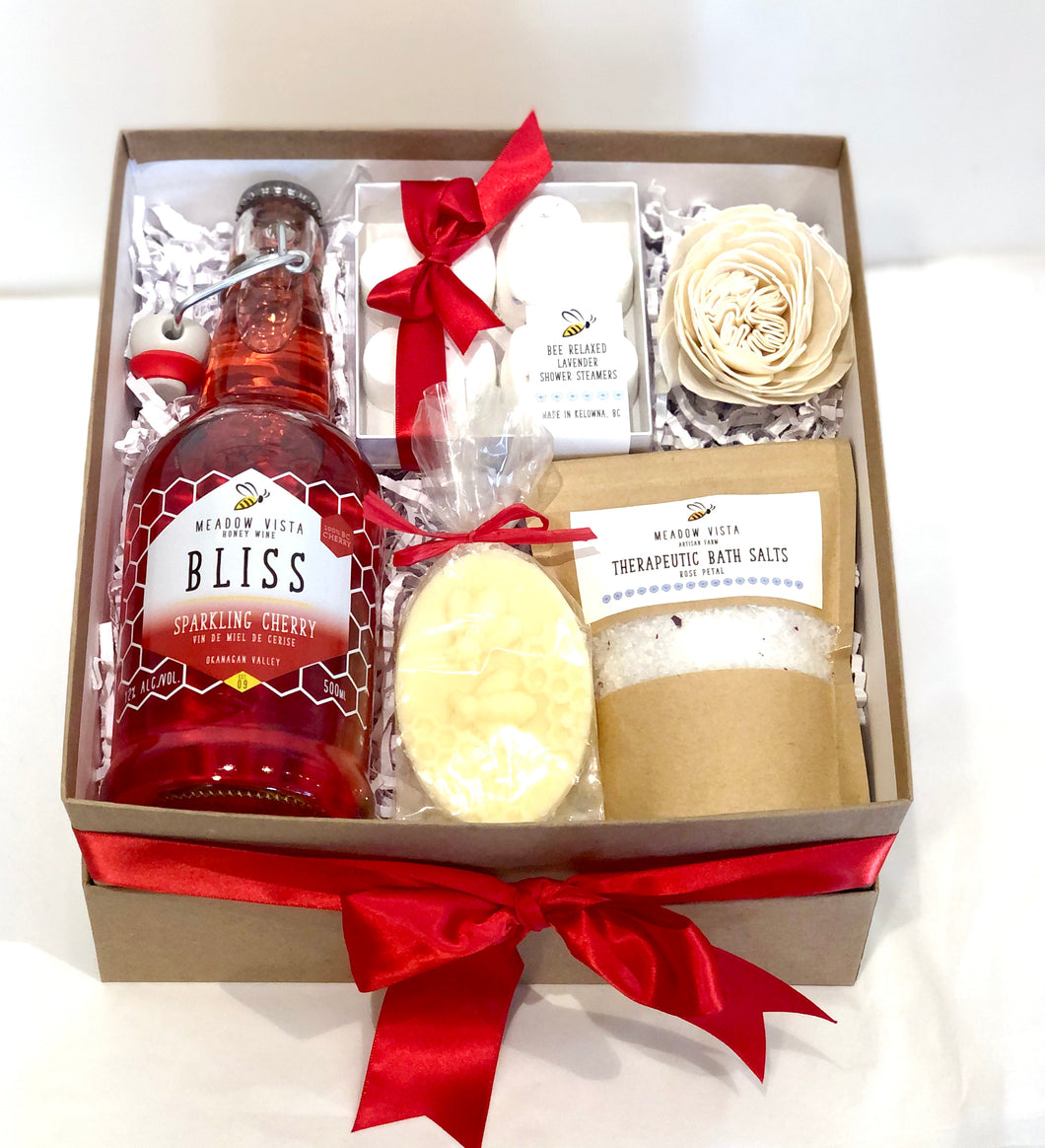 Wine and Roses Gift Box